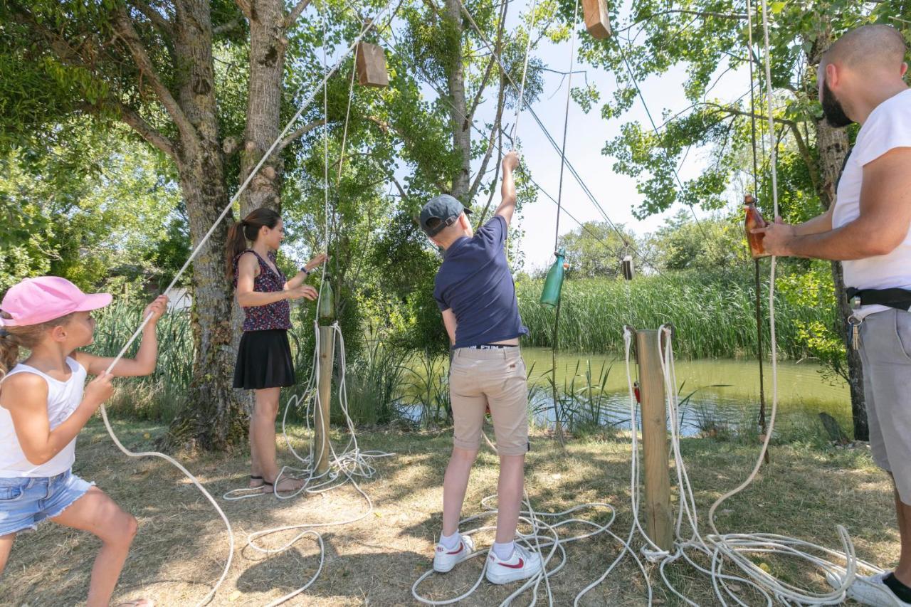 Village Vacances - Defiplanet' Dienné Exteriör bild