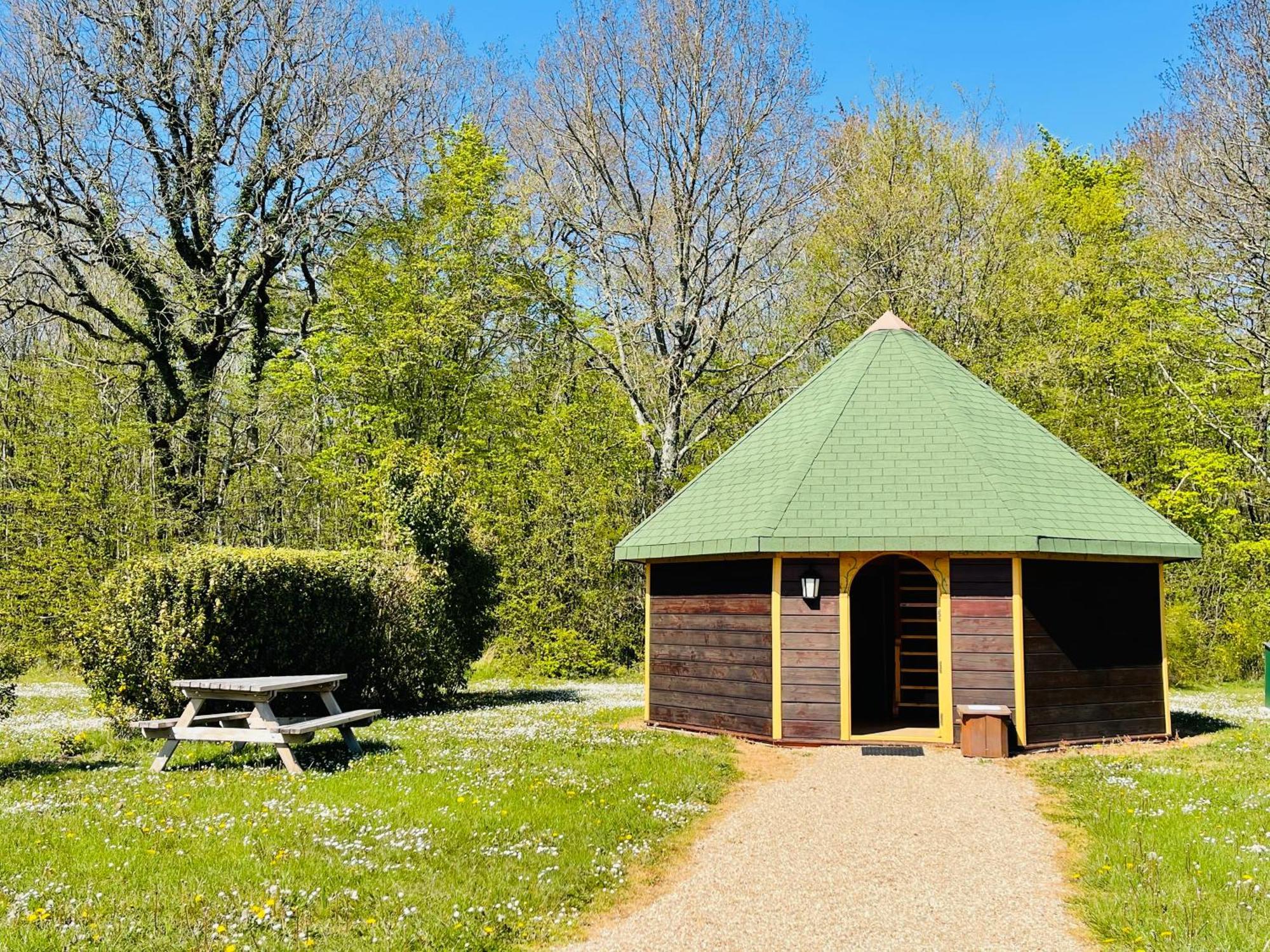 Village Vacances - Defiplanet' Dienné Exteriör bild