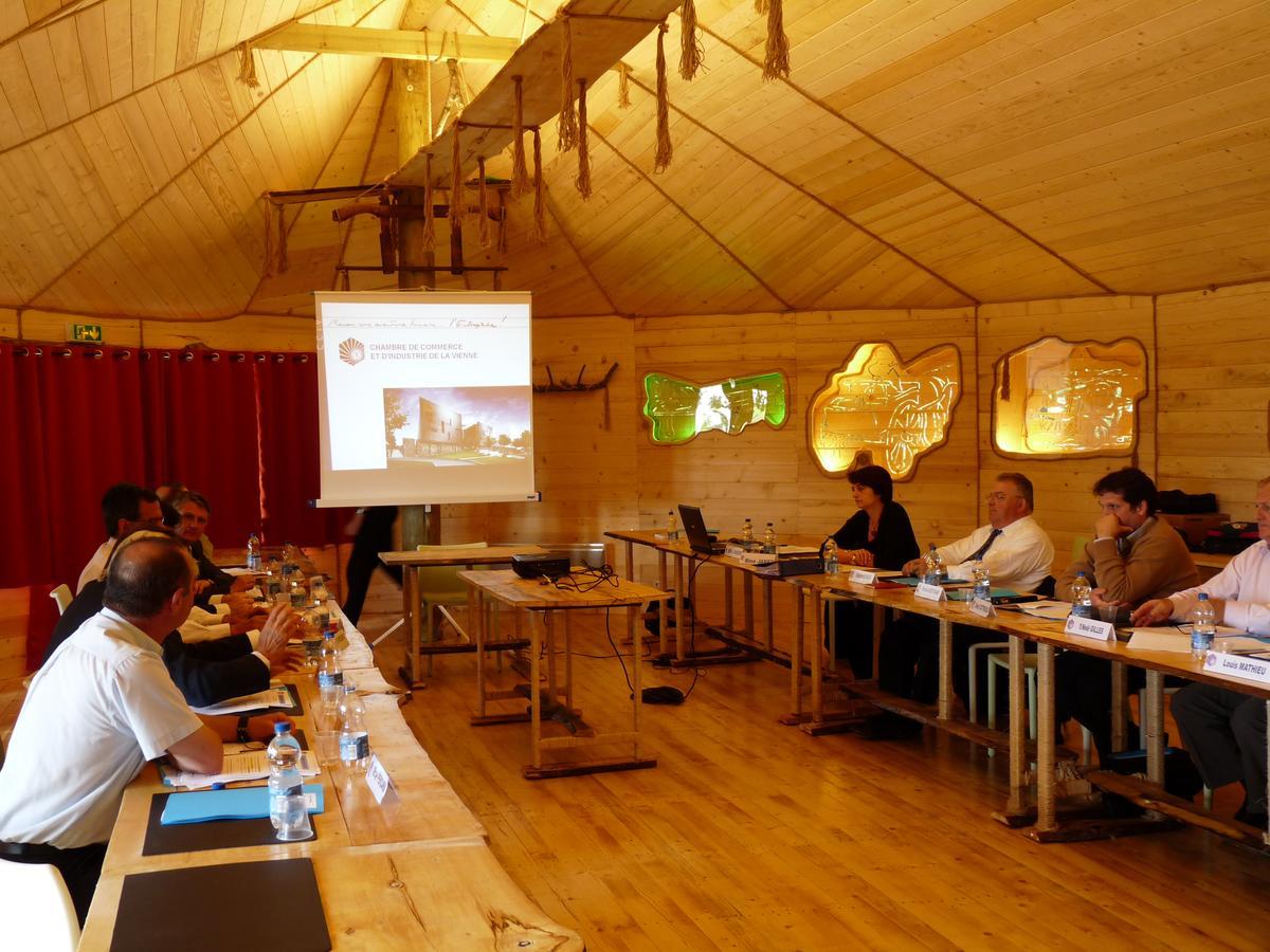 Village Vacances - Defiplanet' Dienné Exteriör bild
